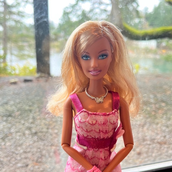 Barbie Other - Barbie Doll 2009 Barbie Fashionistas Girly